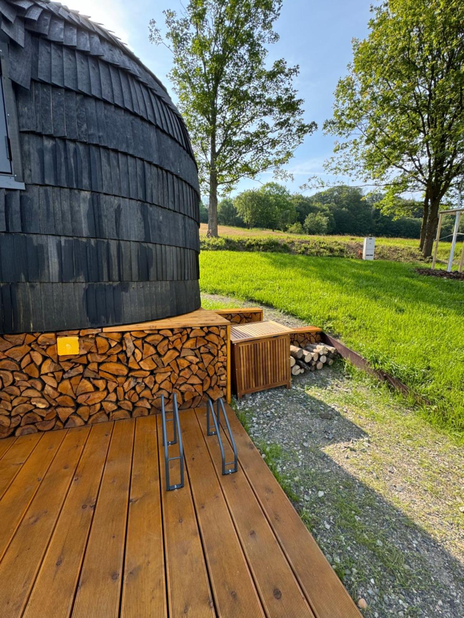 Luxury tent Glamping Skrytin Dobkovice