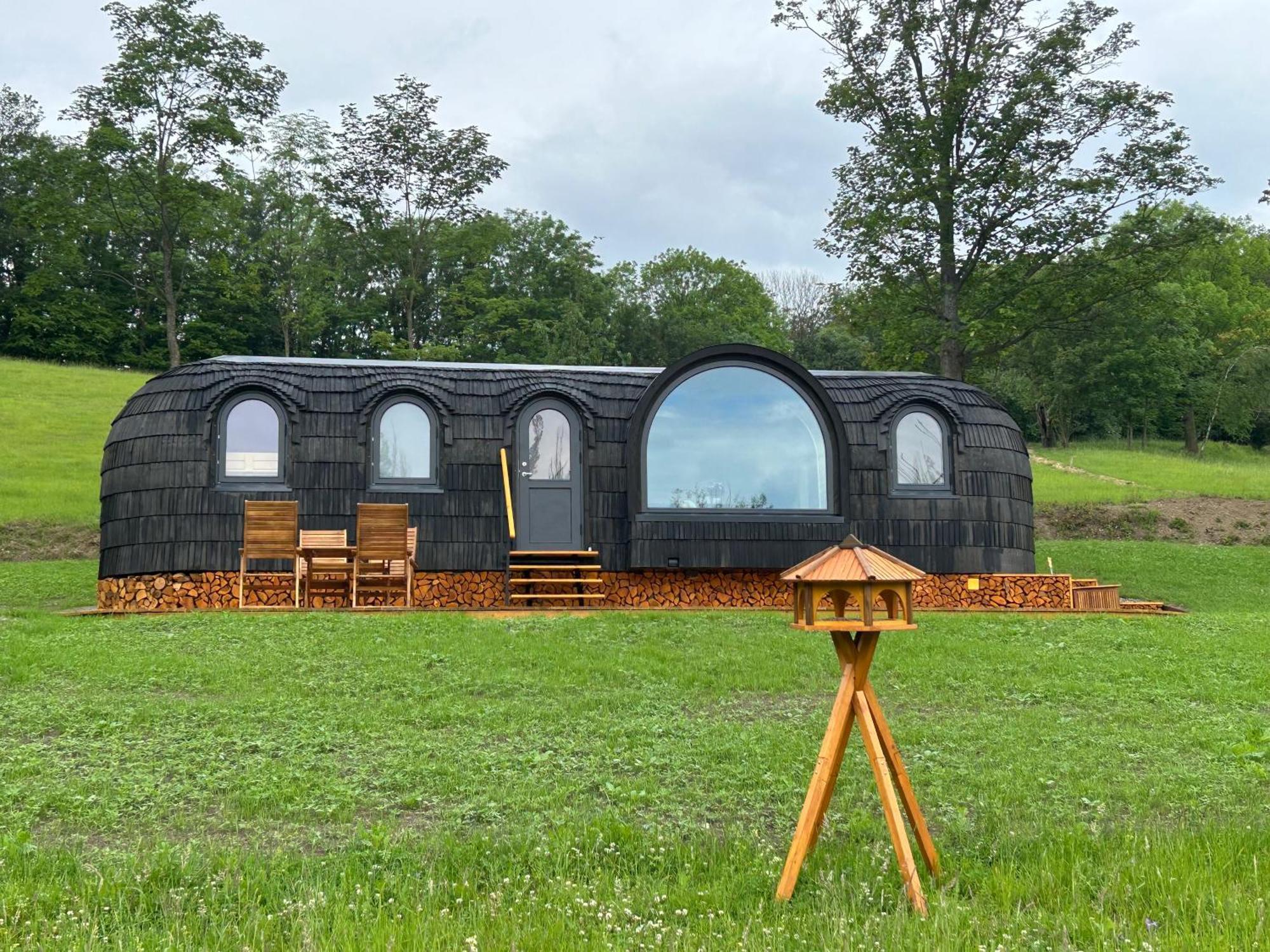 Luxury tent Glamping Skrytin Dobkovice