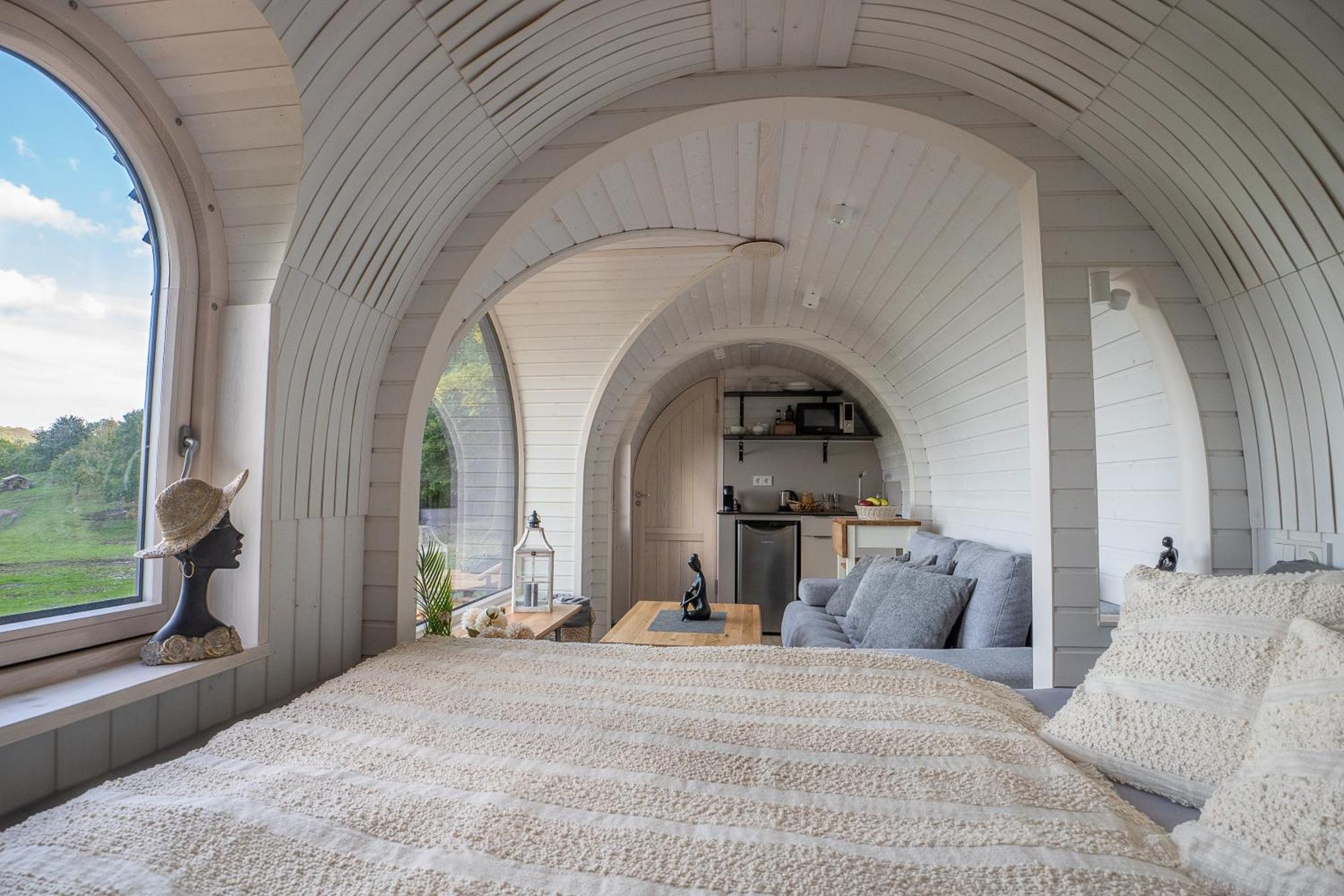 Glamping Skrytin Luxury tent Dobkovice